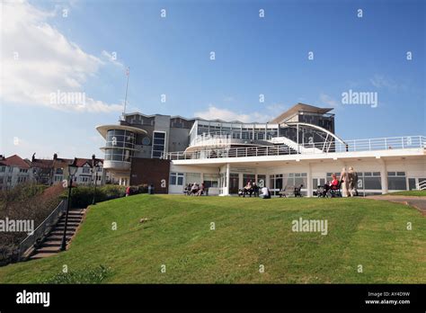 The Cliffs Pavilion Southend Hi Res Stock Photography And Images Alamy