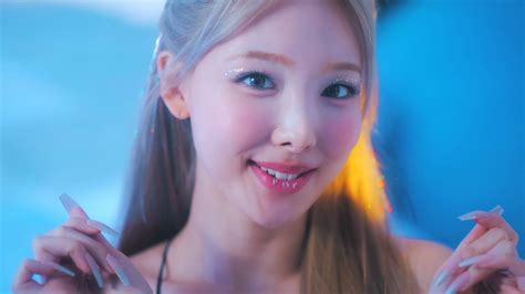 Twice Nayeon Pop Mv Screencaps 4k K Pop Database