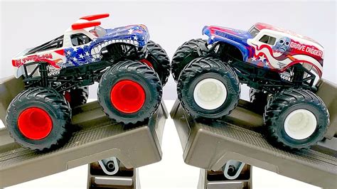 Monster Jam Grave Digger Vs El Toro Loco Epic Monster Truck Battle Hot Wheels Monster