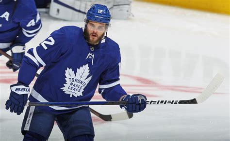 Alex Galchenyuk should stick around with the Toronto Maple Leafs