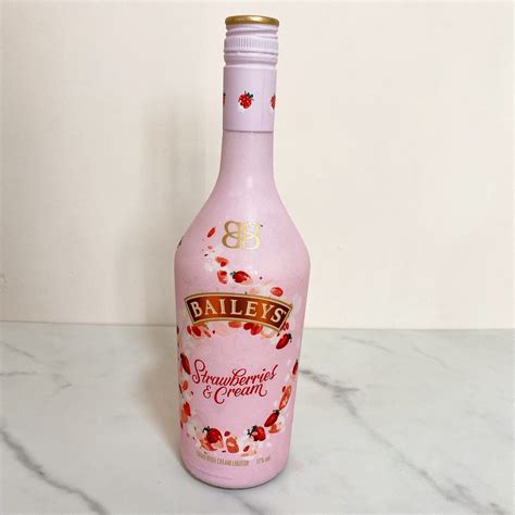 Baileys Strawberries And Cream Liqueur 嘢食 And 嘢飲 酒精飲料 Carousell