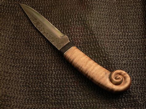 Hand Made Custom Knife, Shell Handle by Zitiworks | CustomMade.com