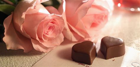 Gallery For > Valentines Flowers And Chocolates