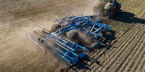 LEMKEN Karat 10 Cultivator Comes Out On Top For Versatility