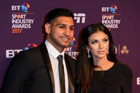 Former boxing champion Amir Khan announces divorce, then fights dirty ...