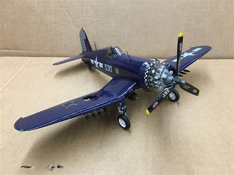 F4U1D Corsair Aircraft -- Plastic Model Airplane -- 1/32 Scale ...