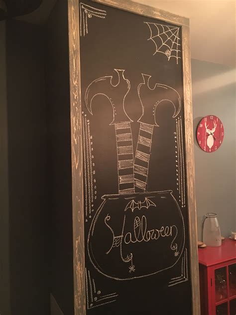 Pin By Casey Rollins On Decor And Organization Halloween Chalkboard