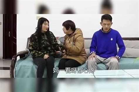 女董事长装穷回家，谁知被亲哥一顿羞辱，后妈热情招待好运来了 后妈 董事长