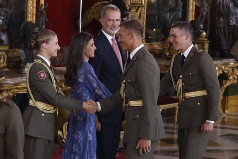 Fotos Del Desfile Del De Octubre En Madrid D A De La Hispanidad