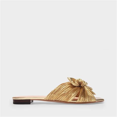 Daphne Knot Flat Sandals In Gold Fabric