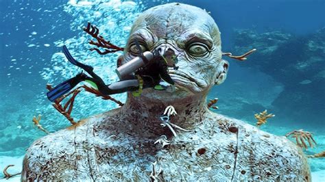 15 Bizarre Underwater Discoveries By Deep Sea Divers Youtube