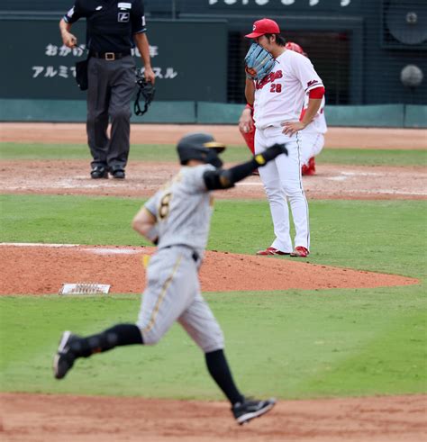 【阪神】佐藤輝明が値千金の勝ち越し23号3ラン 自己最多まであと1本 自身初の90打点 プロ野球写真ニュース 日刊スポーツ