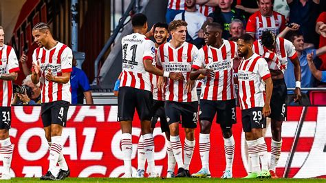 Le PSV Eindhoven élimine l AS Monaco lors du 3e tour préliminaire de