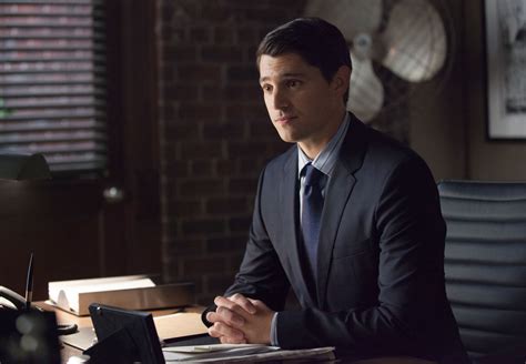 Gotham Nicholas Dagosto Nella Puntata Intitolata Harvey Dent 390075