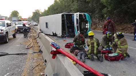 Volcadura De Autob S En Morelia Deja Una Mujer Muerta Y Heridos