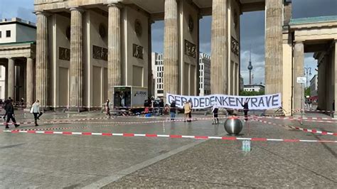 Demos Verbote und Öffnungen in Berlin Das Pfingstwochenende in