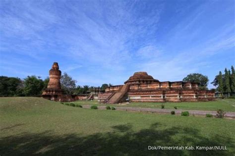 10 Peninggalan Kerajaan Sriwijaya Ada Candi Dan Prasasti Yang