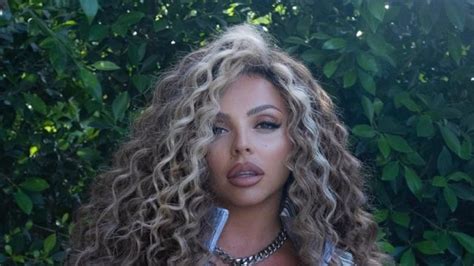 Jesy Nelson In Bathing Suit Says Hydrate — Celebwell