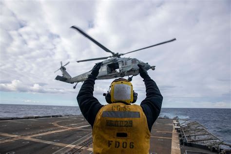 DVIDS Images USS Leyte Gulf CG 55 Daily Operations Image 8 Of 8