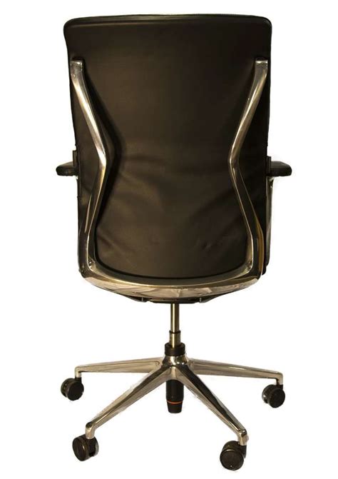 Ergonomic Office Chairs London | SHOF Co.