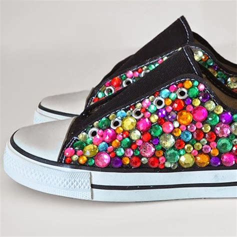 ILoveToCreate Blog 26 Fab And Totally Doable Shoe Makeovers Rhinestone