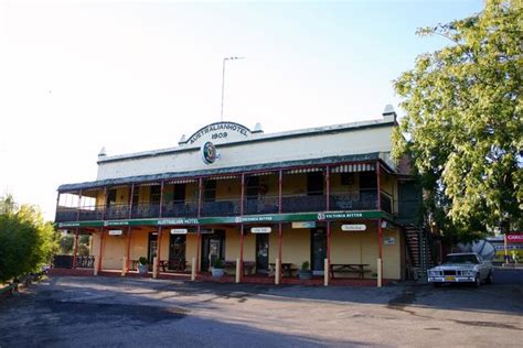 Australian Hotel In Cowra