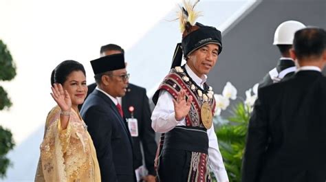 Mengenal Baju Adat Tanimbar Yang Dipakai Jokowi Di Sidang Tahunan Mpr Ri