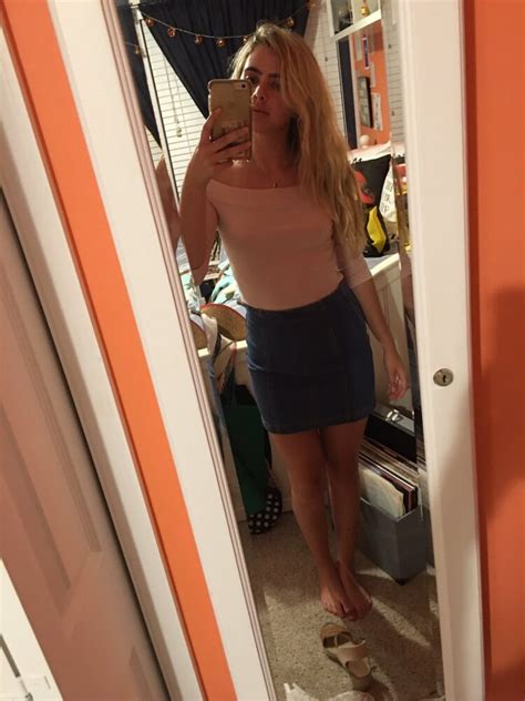 Sexy Delaney Tarr Bikini Pics