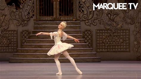 Dance Of The Sugar Plum Fairy By Marianela Nu Ez The Royal Ballet