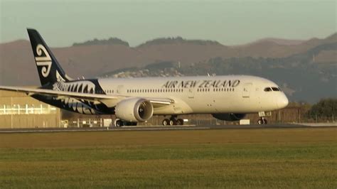 Plane Spotting At Christchurch Airport Youtube