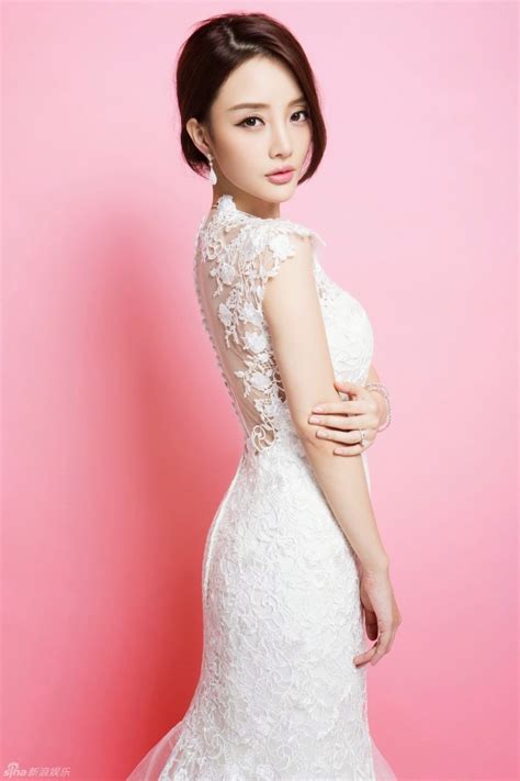 Chinese Actress Li Xiaolu Covers “darizi” China Entertainment News