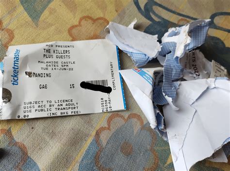 Gutter Bookshop on Twitter: "When you're having a professional Zoom