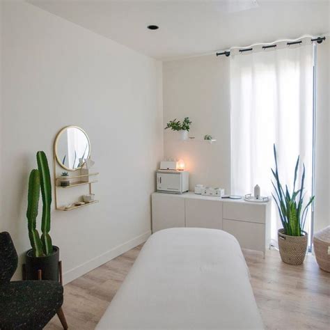 Esthetician Room & Esthetician Room | Esthetician room decor, Esthetics ...