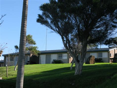 Easts Beach Holiday Park (BIG4) - Kiama Units on the hill with ...