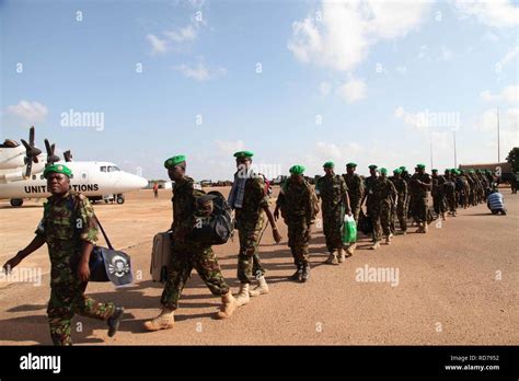 Amisom Kdf Troops In Kismayo Take Rotation 013 15795421640 Stock