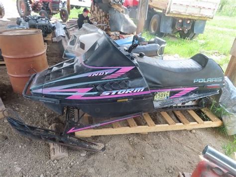 1994 Polaris Indy Storm 800cc Snowmobile Not Running From Sitting