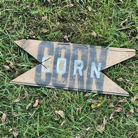 Make Your Own Farm Stand Signs - The Junk Parlor