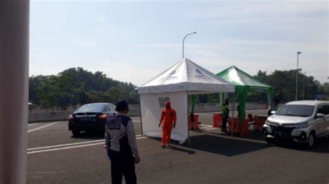 Kendaraan Gagal Masuk Kota Malang Melalui Exit Tol Madyopuro Selama