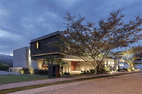 Paralelogramo House Where Luxury Meets Nature In The Heart Of Quito