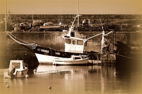 Chalutier De Fond Pepito Port Maria Quiberon Thierry Larere Flickr