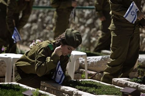 G1 Israel Presta Homenagem A Soldados Mortos Notícias Em Mundo