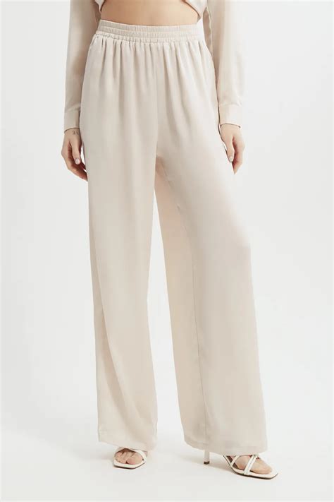 Брюки Neohit 636448003 цены в Москве, купить одежду, каталог, фото ...