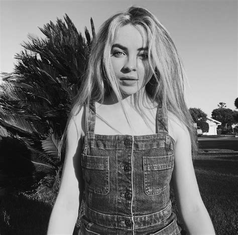 Pin By 𝐦𝐚𝐥 On Sabrina Carpenter S Sabrina Carpenter Sabrina