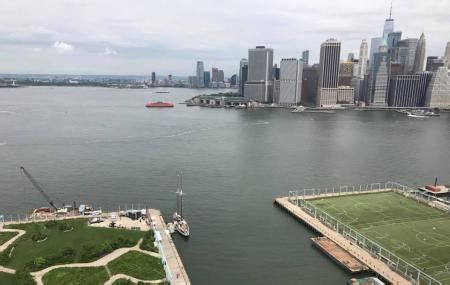 Brooklyn Bridge Park - Pier 6 - Beach Volleyball Courts, Jackson ...