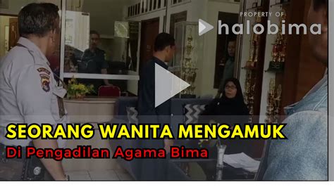 Panitera Dianggap Pungli Seorang Wanita Mengamuk Di Kantor Pengadilan