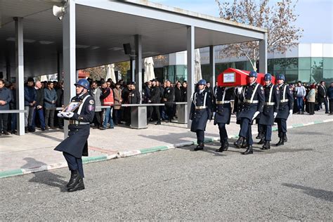 Trafik Kazas Nda Hayat N Kaybeden Uzman Avu Elmas Son Yolculu Una