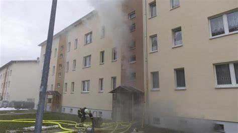 Polizei ermittelt Ursache nach tödlichem Brand in Zella Mehlis