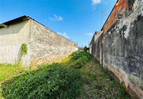 Terrenos à venda na Avenida Nossa Senhora de Fátima em Mongaguá