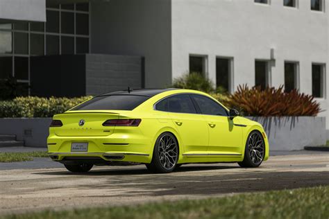 2018 Volkswagen Arteon R Line Highlight Concept