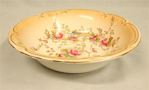 Antiques Atlas Antique Crown Devon Serving Bowl As A